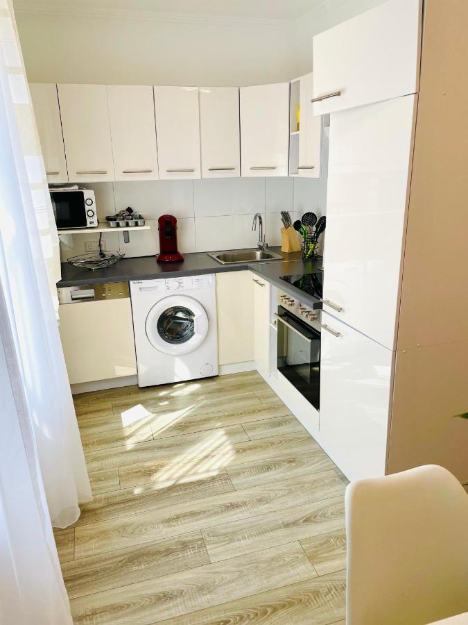 Prime Host Balcony Apartment 카를스루에 외부 사진