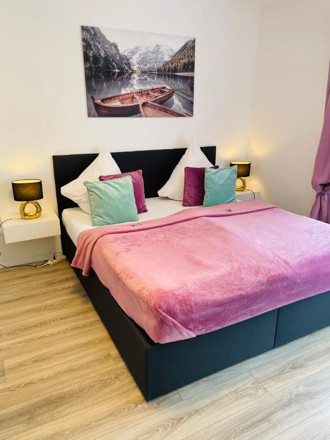 Prime Host Balcony Apartment 카를스루에 외부 사진